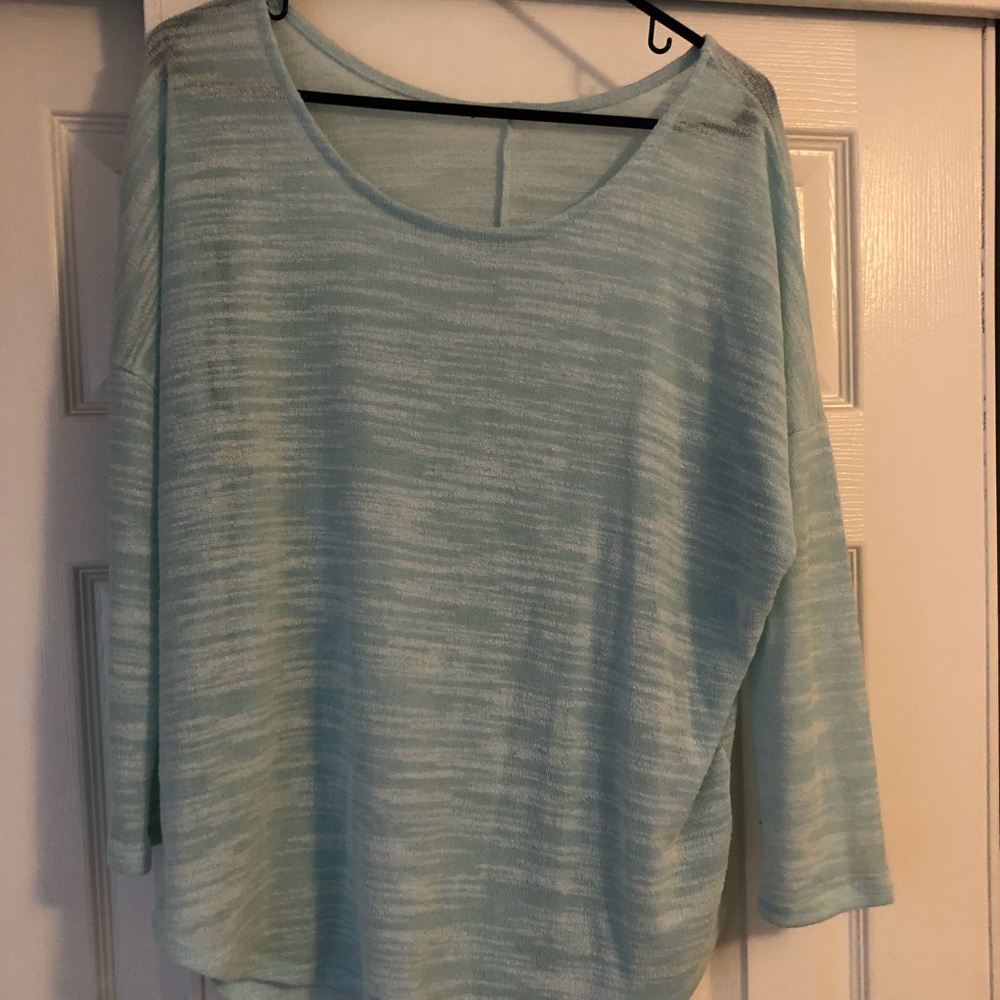 3/4 sleeve top